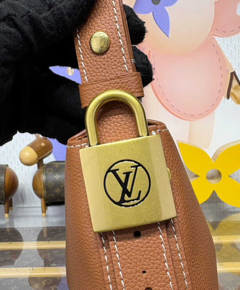 Louis Vuitton Low Key Cookie MM M14417 M14642